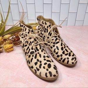 Steve Madden Damiann Leopard Print Booties Sz 8.5